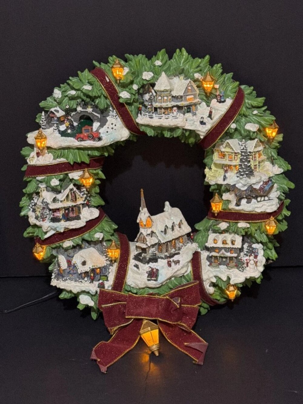 The Hamilton Collection Thomas Kinkade Christmas Village Wreath - AC/DC - Works